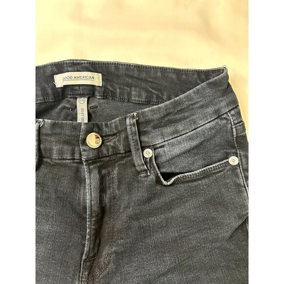 Good American women's High Rise Indigo Lightly Distressed Skinny Jean - Picture 3 of 4